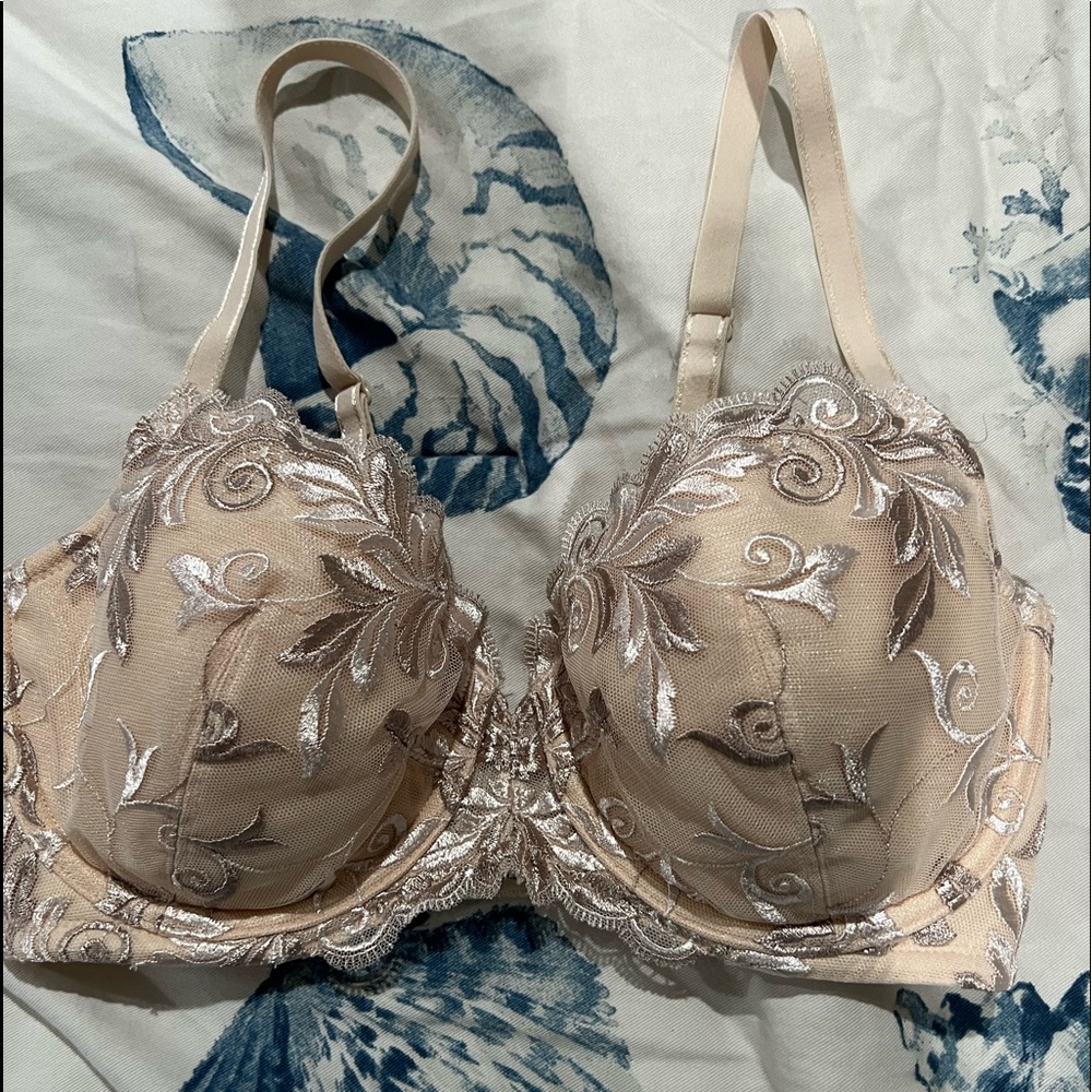 Soma Sensuous Sides Full Coverage Lace, Sz 32DD